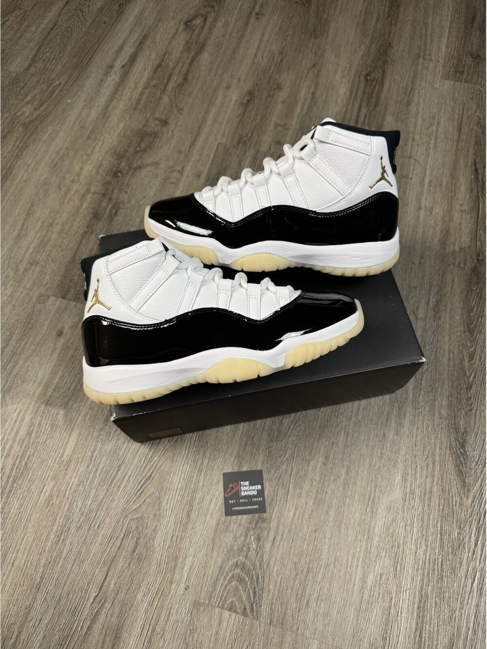 Size 8 - Jordan 11 Retro Mid Gratitude / Defining Moments
